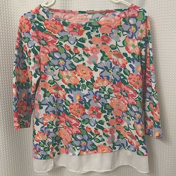 😊 3/$30
Talbots | Light Sweater Blouse Hem Sz Small Floral EUC - Picture 4 of 7